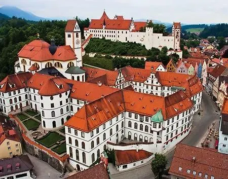 Fuerstenhof Otel *